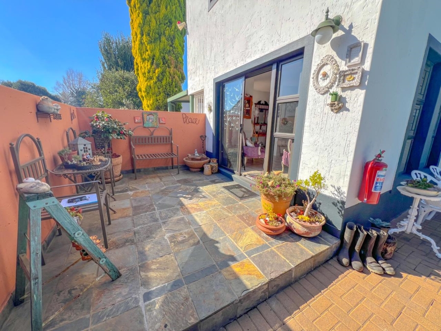 3 Bedroom Property for Sale in Vaalpark Free State